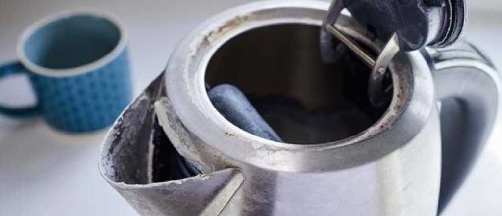 C&oacute;mo quitar el sarro de pava en dos simples pasos