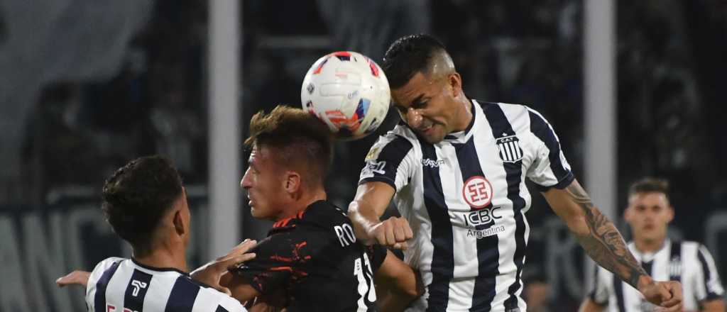 River sufri&oacute; un duro golpe y perdi&oacute; ante Talleres