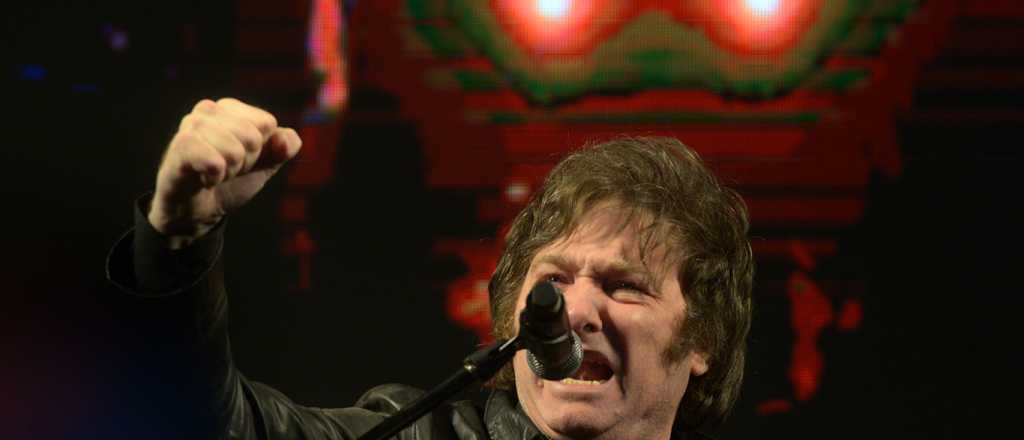 Milei est&aacute; a favor de la libre portaci&oacute;n de armas en Argentina