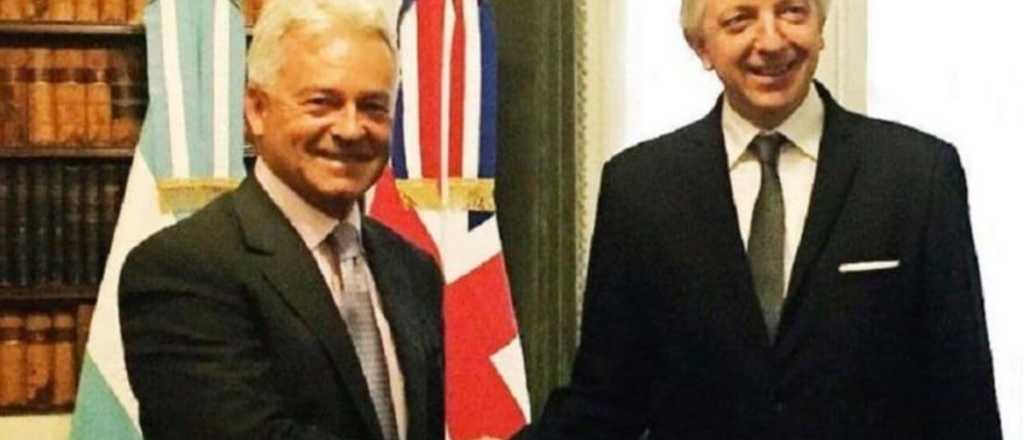 Investigan si ex funcionario firmó ebrio un acuerdo con Londres por Malvinas