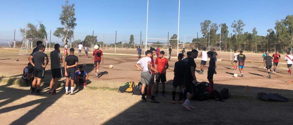 River pre-seleccion&oacute; a cuatro j&oacute;venes promesas del f&uacute;tbol mendocino
