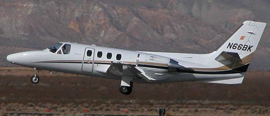 Río Negro compró un avión por el doble de su valor y la oposición pide explicaciones