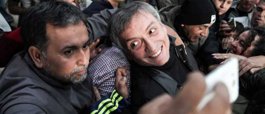 Fuego amigo: Máximo trató de "tibio" a Guzmán 