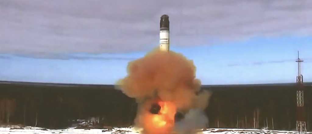 Rusia ensayó "lanzamiento electrónico" de misiles balísticos nucleares