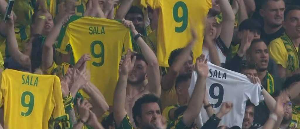 Emotivo homenaje a Emiliano Sala en la histórica consagración del Nantes
