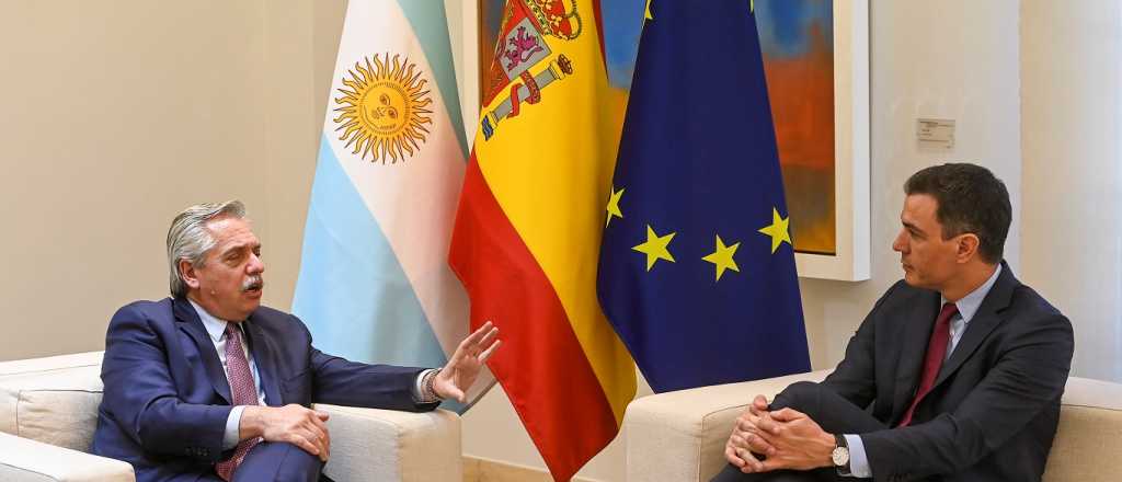 Alberto Fernández le ofreció al presidente de España proveer alimentos y energía
