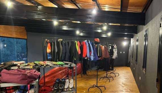 Abre en Mendoza la primera tienda deportiva del usado - Mendoza Post