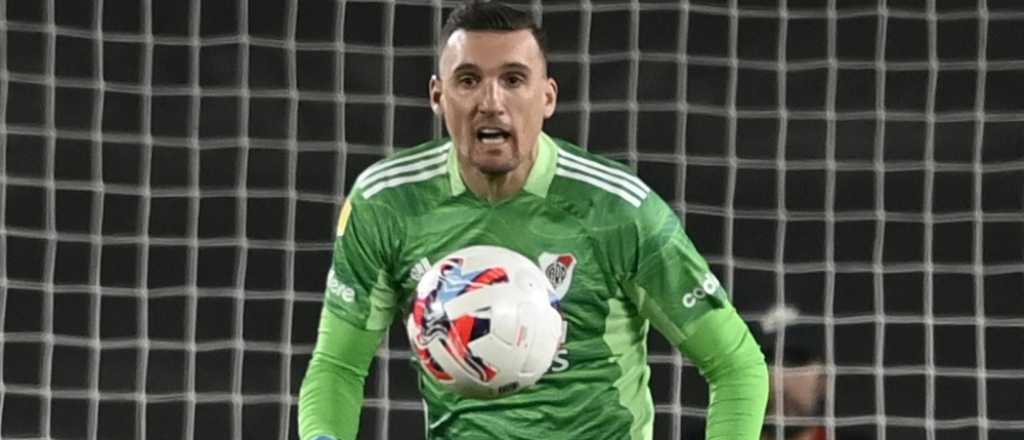 El hist&oacute;rico club ingl&eacute;s que tiene en la mira a Franco Armani