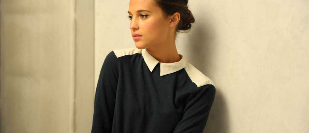 Qui&eacute;n es Alicia Vikander y por qu&eacute; ya la catalogan como "la chica del a&ntilde;o"