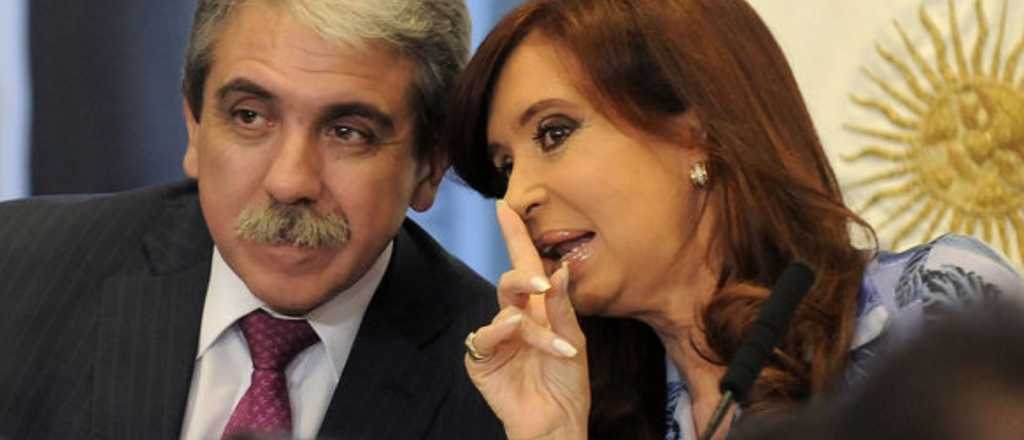 Interna: An&iacute;bal Fern&aacute;ndez asegur&oacute; que "Cristina se corri&oacute; de la gesti&oacute;n"