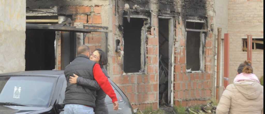 Un matrimonio tiró a su hijo por la ventana para salvarlo de un incendio