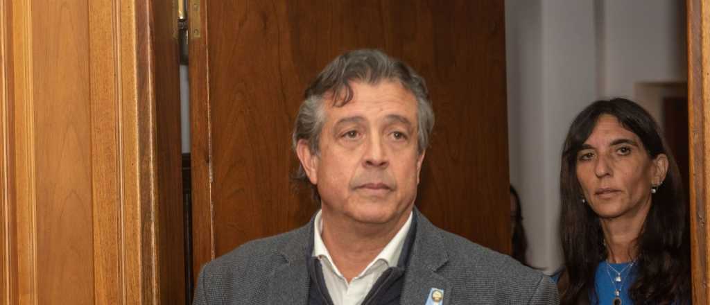 Cambia Mendoza acus&oacute; al PJ de hacer un show medi&aacute;tico por el caso Bonarrico