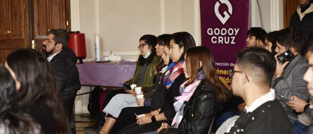 Godoy Cruz fomenta la creación de centros de estudiantes en las escuelas