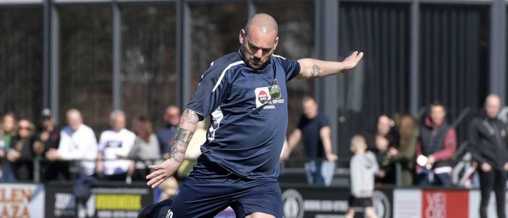 Sneijder: "Yo podr&iacute;a haber sido como Messi o Cristiano, pero no quise"