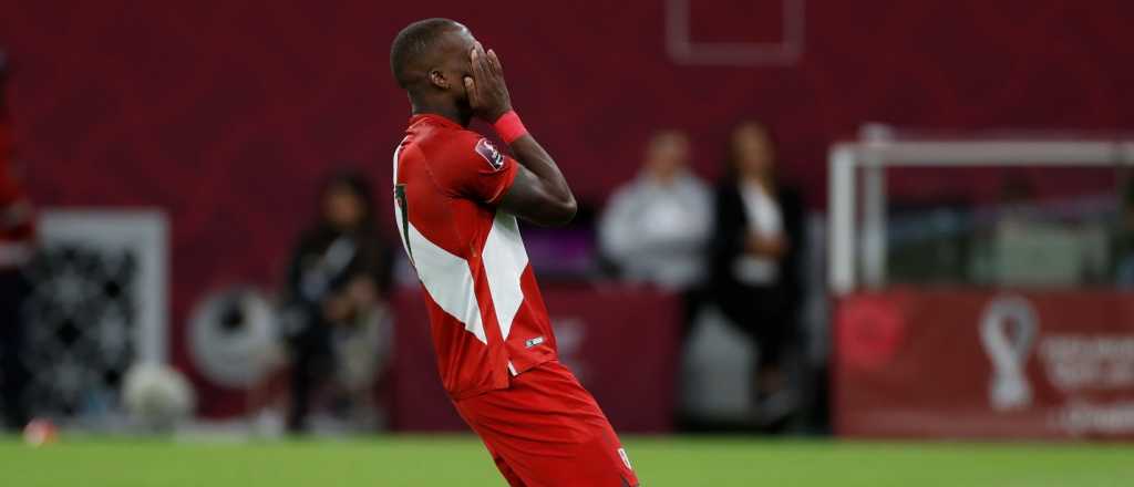 La dr&aacute;stica decisi&oacute;n de Adv&iacute;ncula tras fallar el penal para Per&uacute;