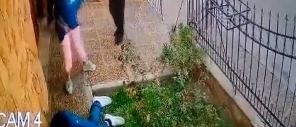 Video: un hombre mató de cinco balazos a su nieto