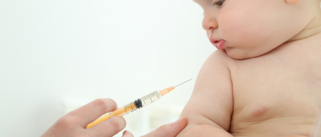 Estados Unidos autorizó las vacunas contra el Covid para bebés