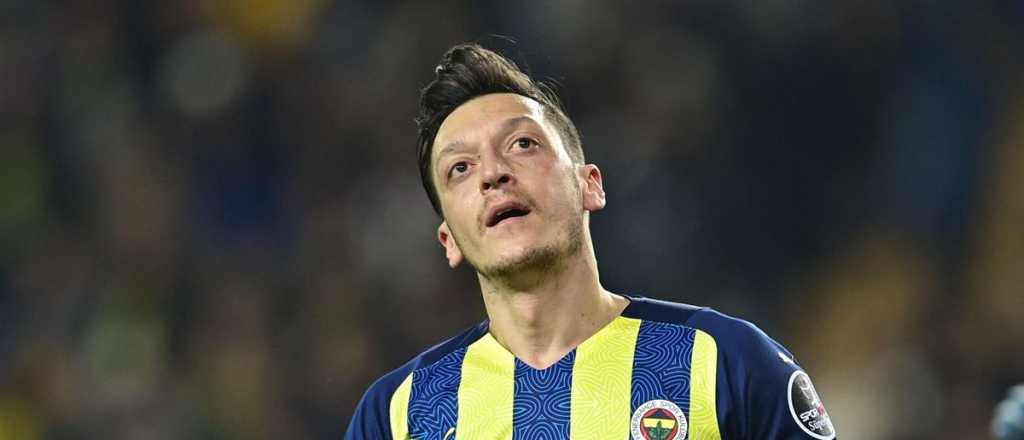 El insólito motivo por el que Mesut Özil se retiraría del fútbol