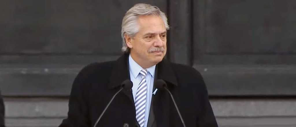 "Garganta profunda", el polémico furcio de Alberto durante un acto 