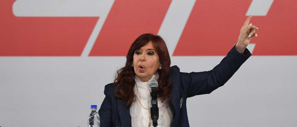 Cristina Fernández: "Hay que controlar el festival de importaciones"