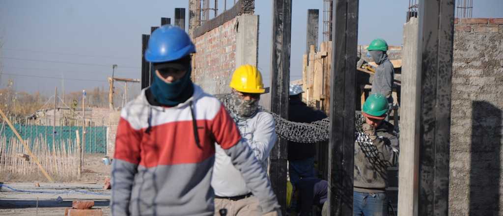 Los materiales de construcción aumentaron 215% en el año en Mendoza