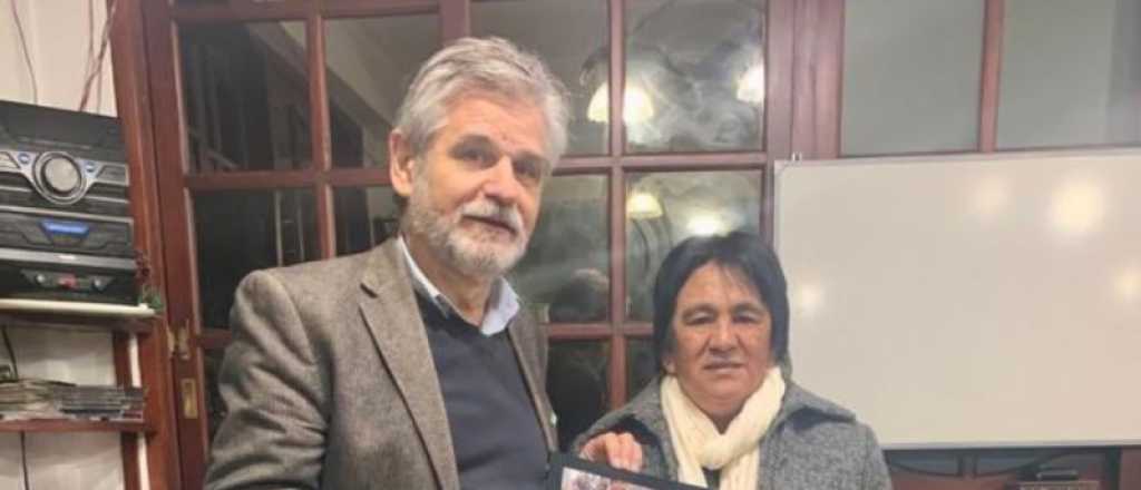 Daniel Filmus visitó a Milagro Sala en Jujuy con un regalo del Presidente