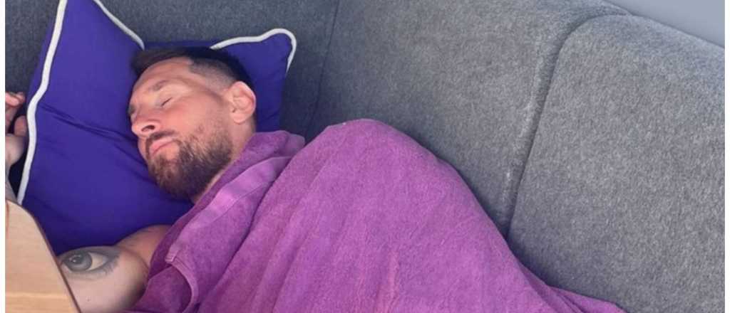 "&iquest;Tas con sue&ntilde;o?": Su&aacute;rez escrach&oacute; a Messi en las redes y es viral