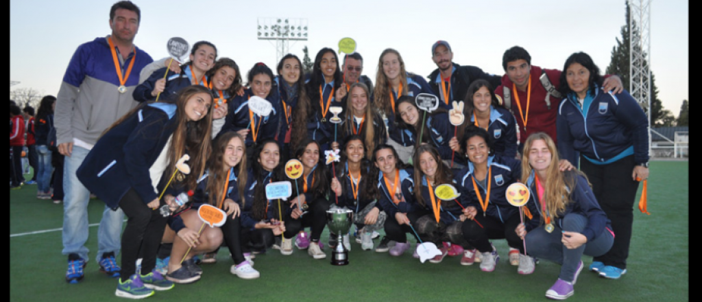 ¡Mendoza campeón en el Argentino U-21 de hockey femenino!
