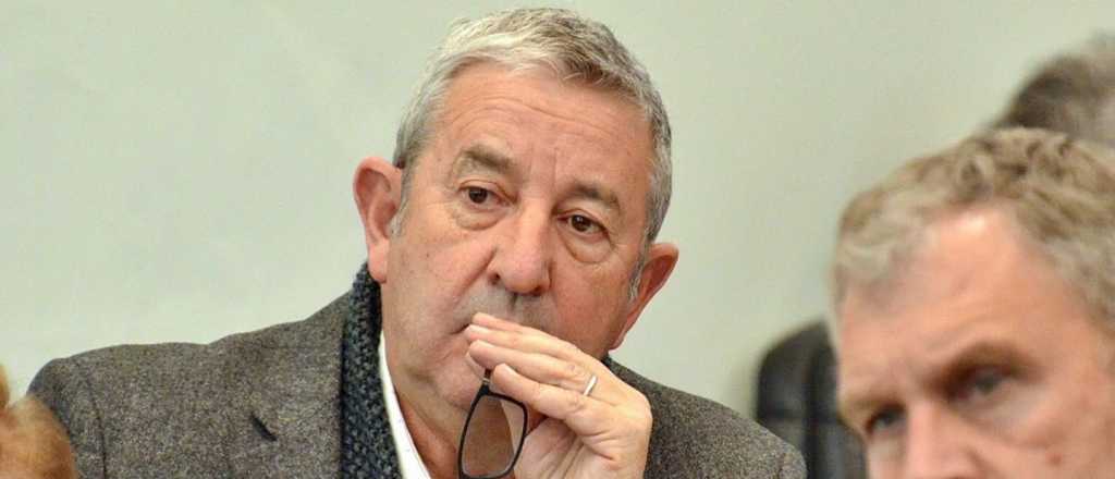 Cobos dice que el Gobierno quiere incorporar una moneda nacional en UVA