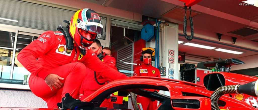 La Ferrari de Sainz marca el ritmo en Silverstone