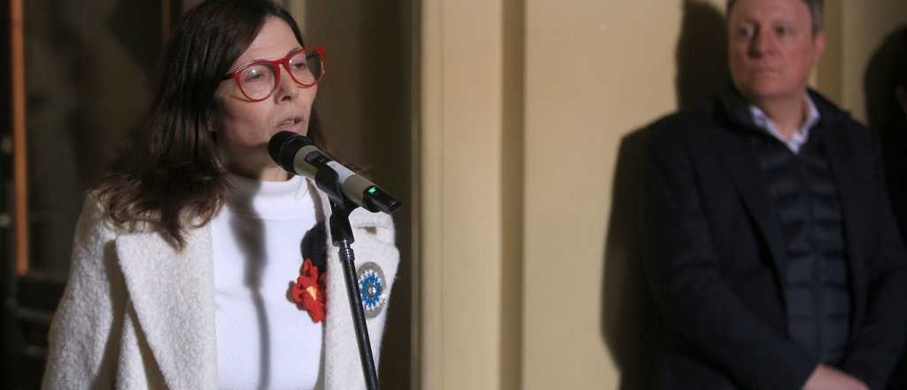 Batakis mantendr&aacute; la segmentaci&oacute;n de tarifas de gas y electricidad