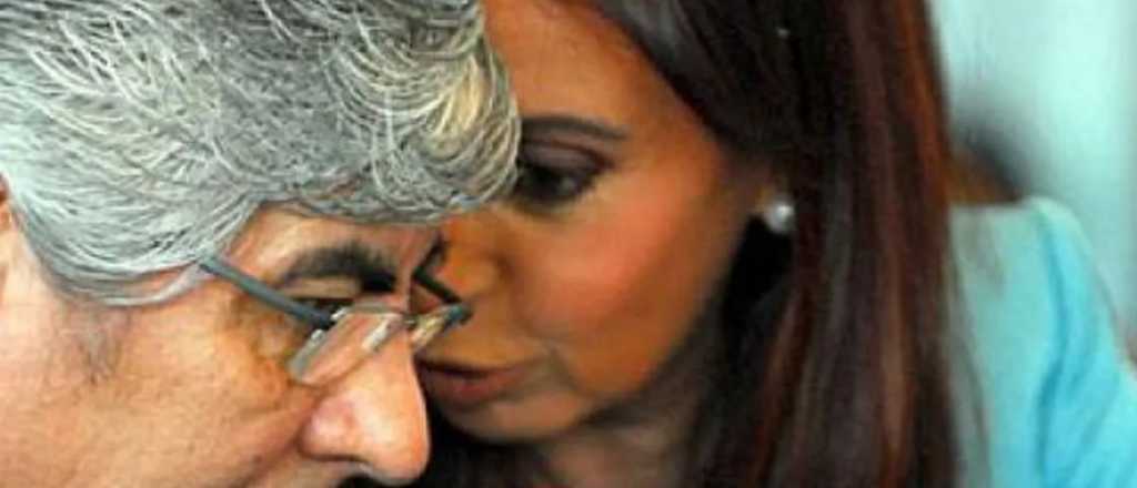 ¿Por qué Hugo Moyano criticó a Cristina Fernández en la asunción de Batakis?
