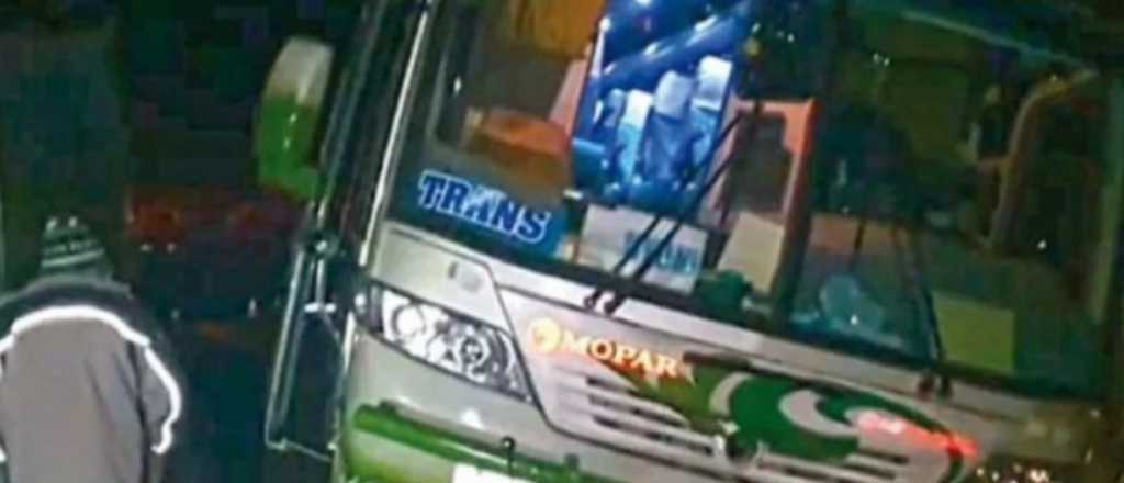 Tragedia en Bolivia: un micro atropelló y mató a cinco manifestantes