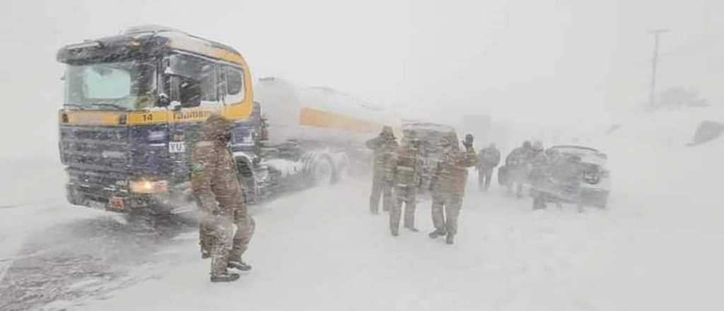 Camionero varado en Alta Montaña: "Hay una falta de voluntad y coordinación"