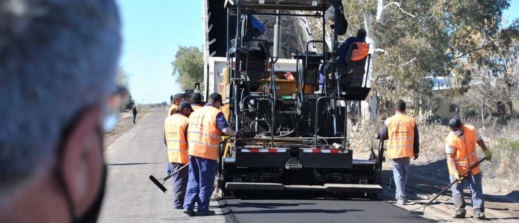 Licitaron la pavimentaci&oacute;n de rutas y calles de los cuatro oasis de Mendoza