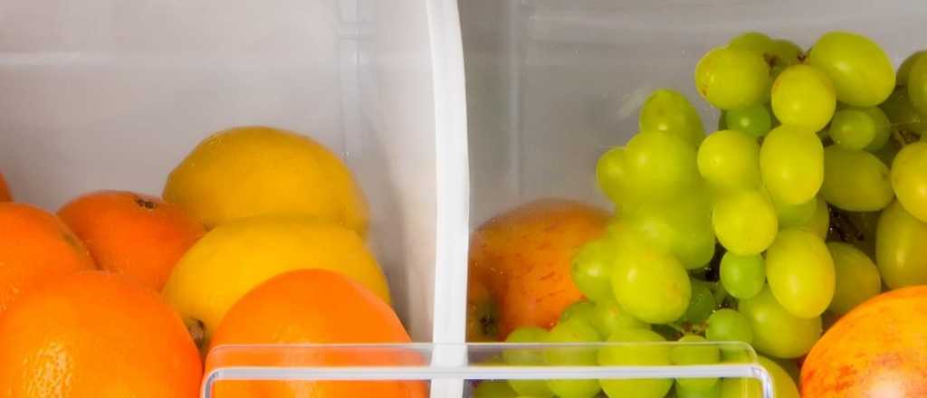 Qué frutas se guardan dentro y cuáles afuera de la heladera
