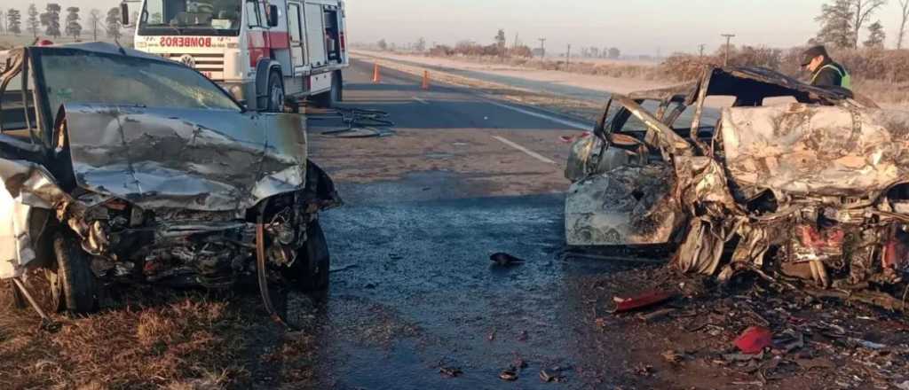 Cinco personas murieron calcinadas tras un choque frontal en Santa Fe