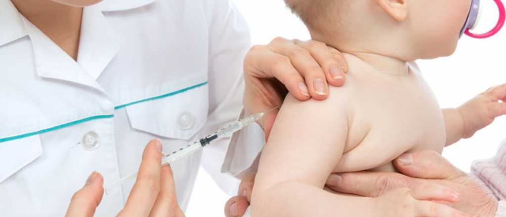 El viernes llegan vacunas contra el Covid para niños desde los 6 meses