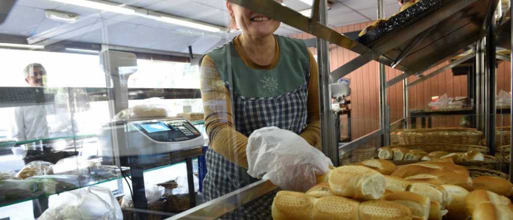 Aumenta el pan en Mendoza y llega a los $330