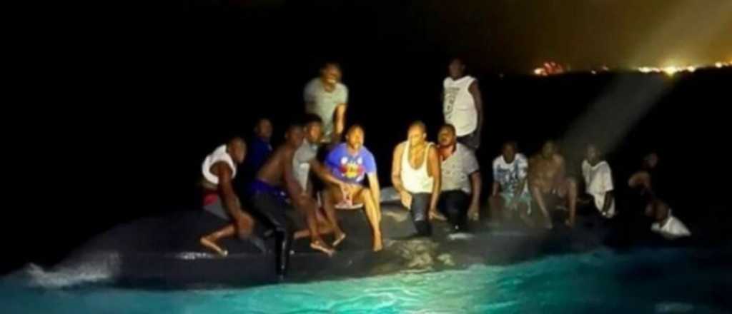 Al menos 17 migrantes haitianos muertos en un naufragio