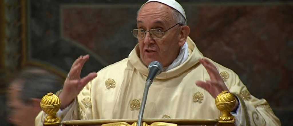 Sí, le hablo del Vaticano, y sí, soy el papa Francisco