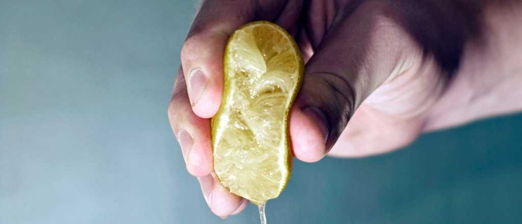 Así debés cortar los limones para exprimir al máximo su jugo