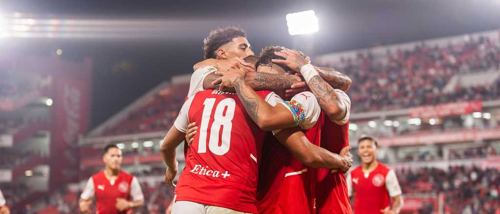 Independiente visita a Colón mientras espera por Falcioni