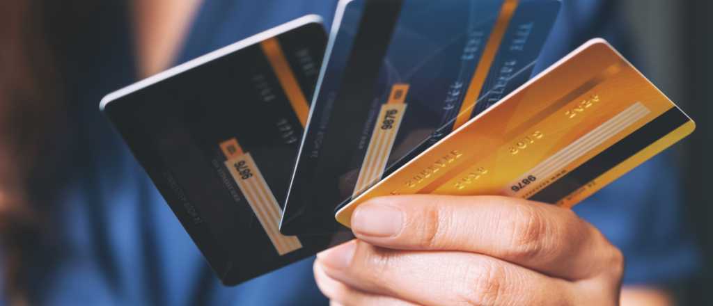 ¿Cómo aumentar el límite de la tarjeta de crédito?