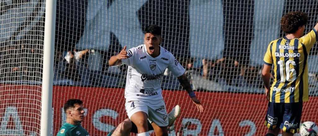 Quilmes dio el golpe y elimin&oacute; al Rosario Central de Tevez