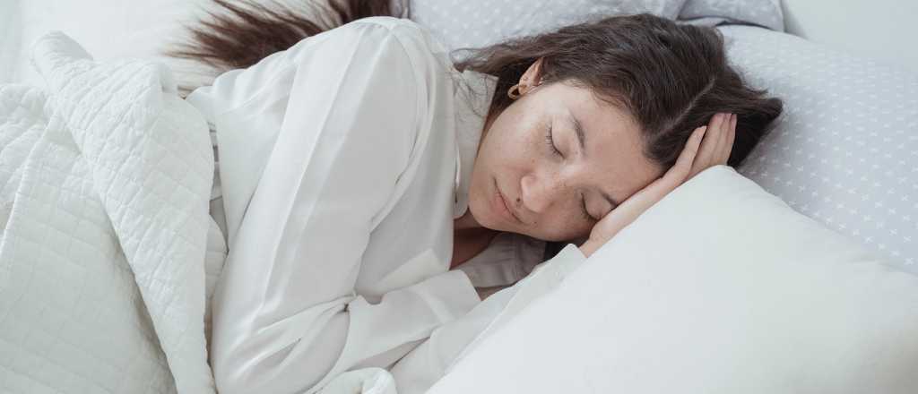 Dormir mejor: cómo funciona el método de sueño 10-3-2-1