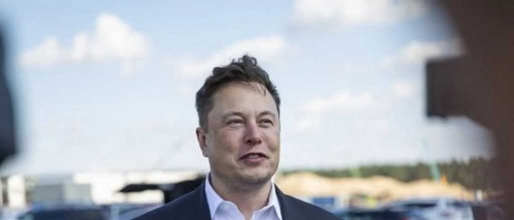 Elon Musk dijo que compraría el Manchester United pero era una broma