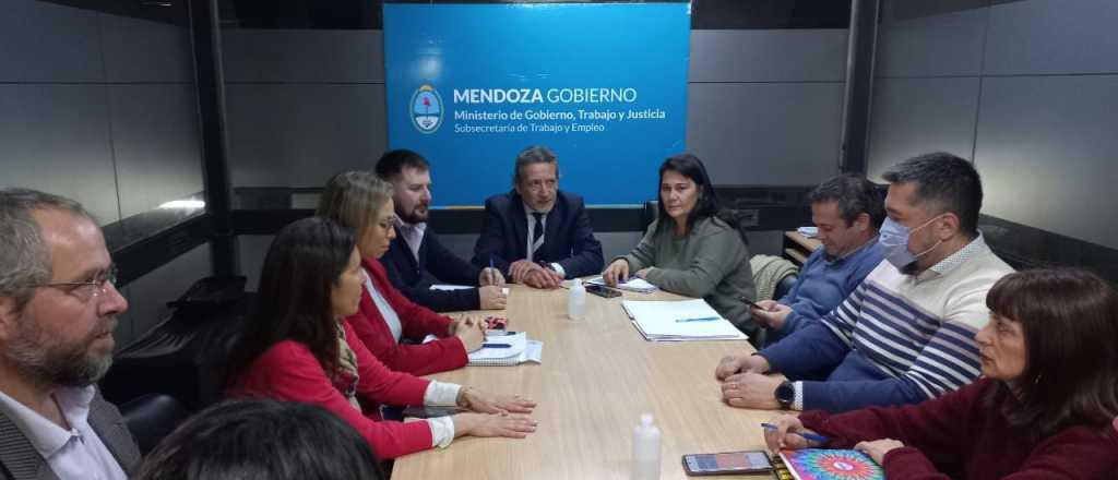 La paritaria entre el Gobierno y el SUTE pas&oacute; para este viernes a las 18
