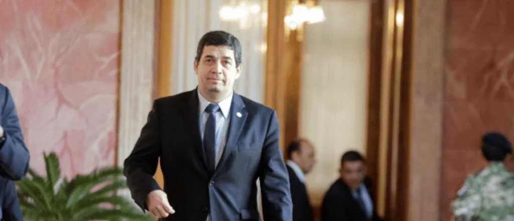 El presidente de Paraguay dijo que su vice debió haber renunciado