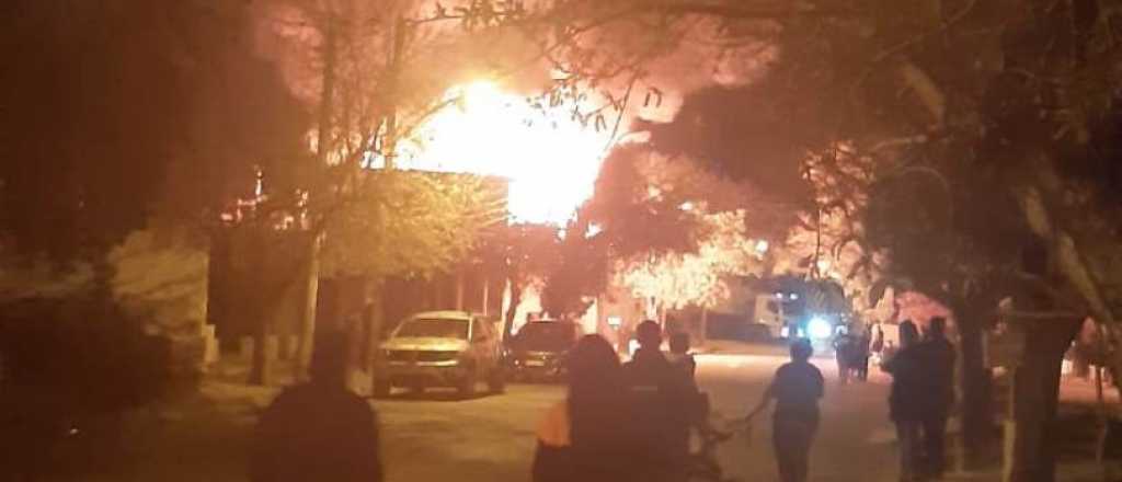 Un hombre discuti&oacute; con su ex y le prendi&oacute; fuego la casa, en Las Heras